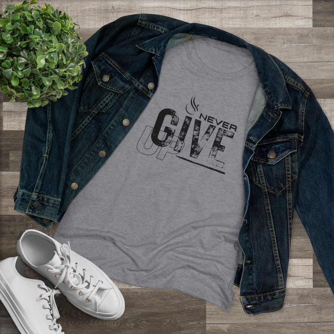 Women's Tri-blend Tee - Never Give Up