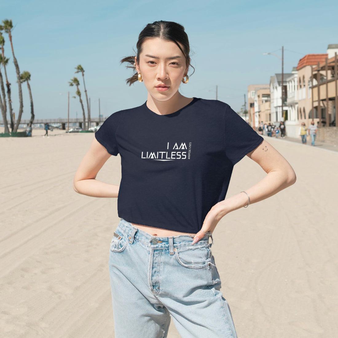 Women's Flowy Cropped Tee - I am Limitless